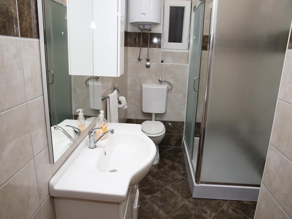 Apartments M&R Spadina Водице Номер фото